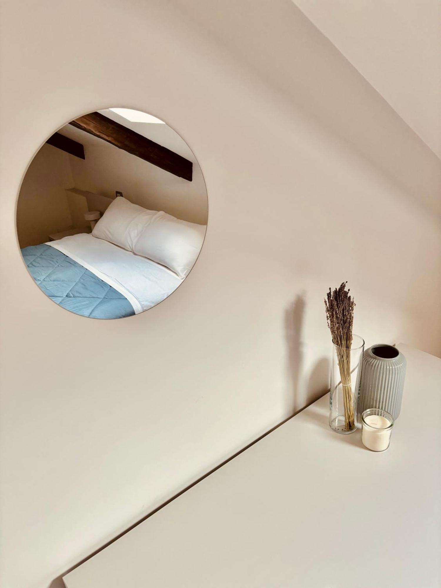 Unonoveuno Luxury Apartment 나폴리 외부 사진
