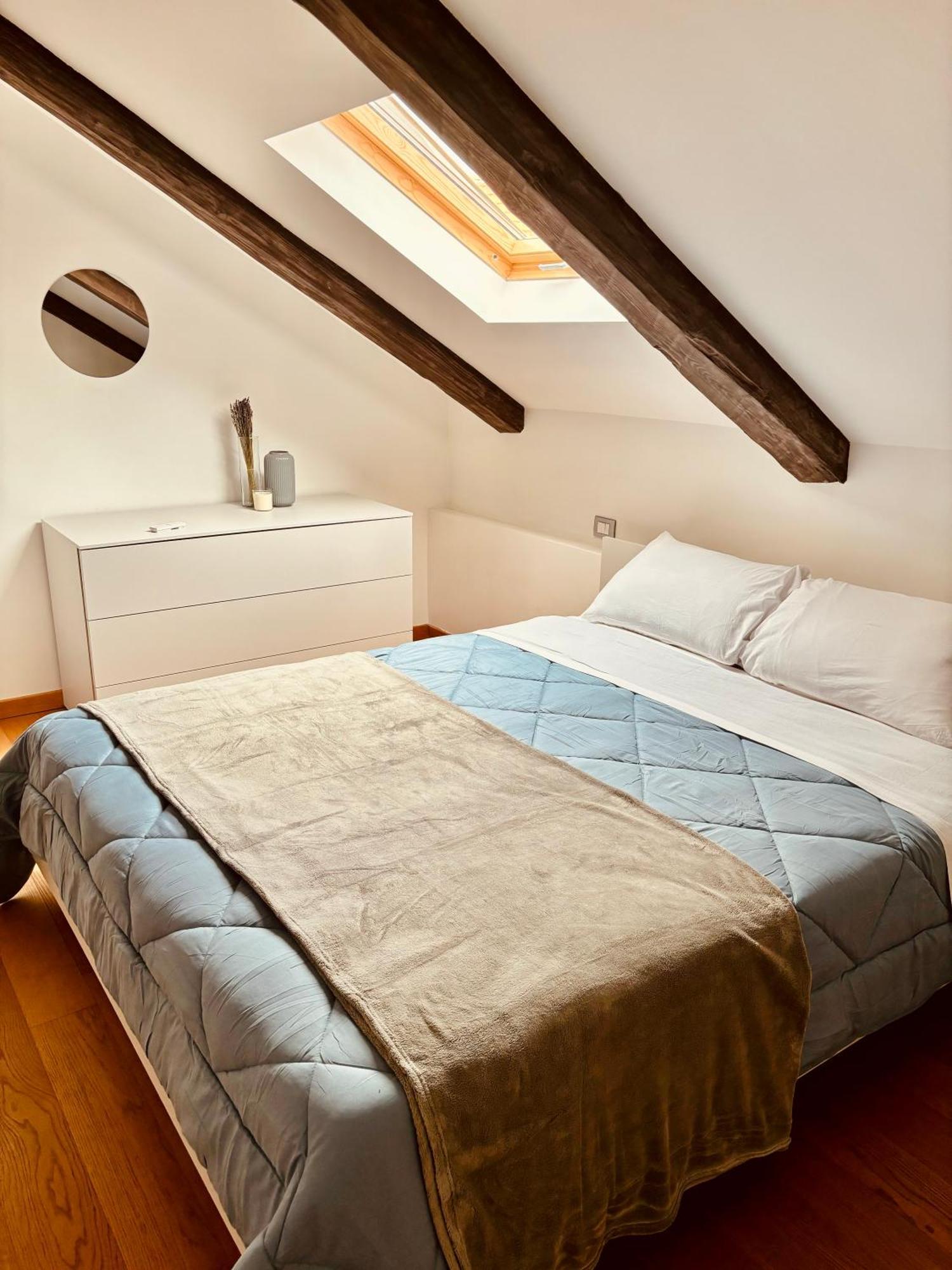 Unonoveuno Luxury Apartment 나폴리 외부 사진