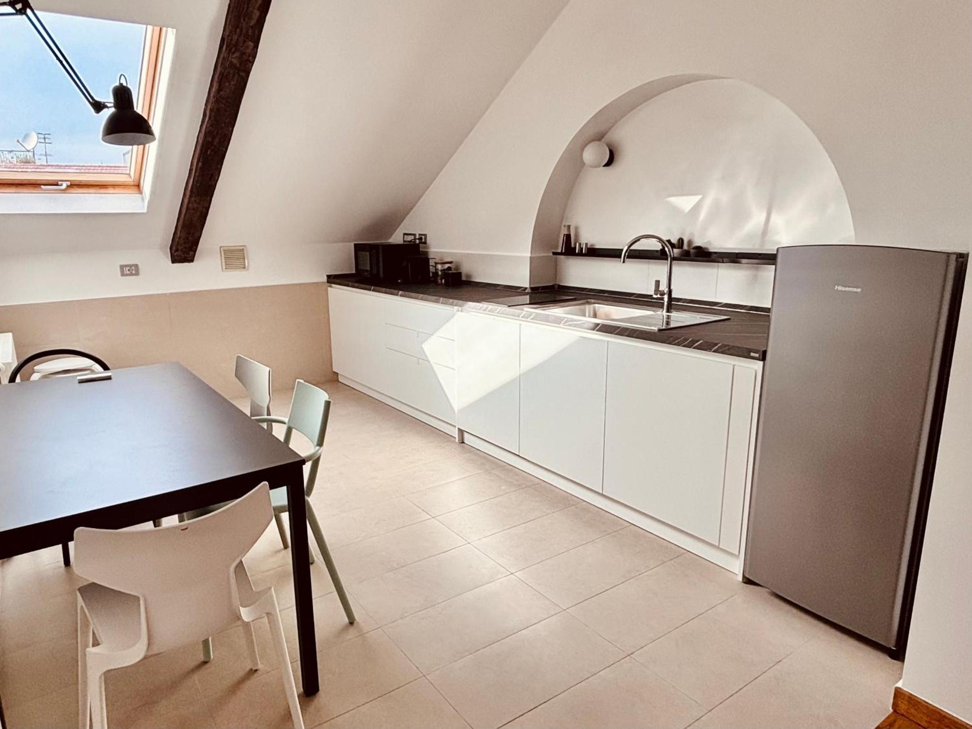 Unonoveuno Luxury Apartment 나폴리 외부 사진