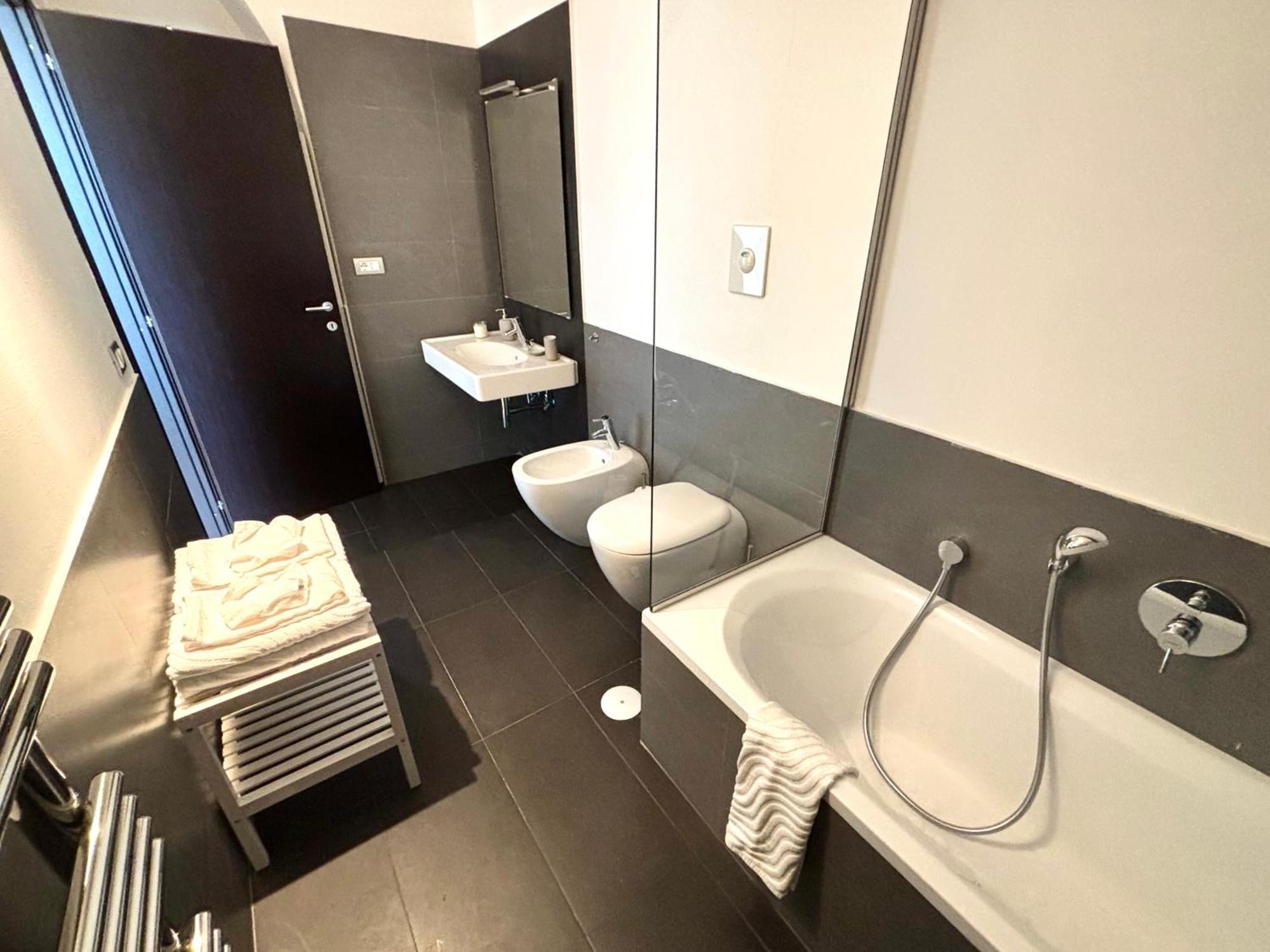 Unonoveuno Luxury Apartment 나폴리 외부 사진